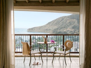 Columbia Beach Resort - Eagles Nest Suite Balcony
