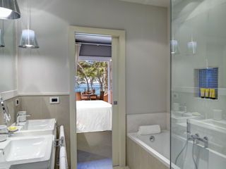 Hotel Castello Executive Mare Bathroom