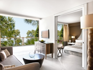 One Bedroom Family Suite Garden View