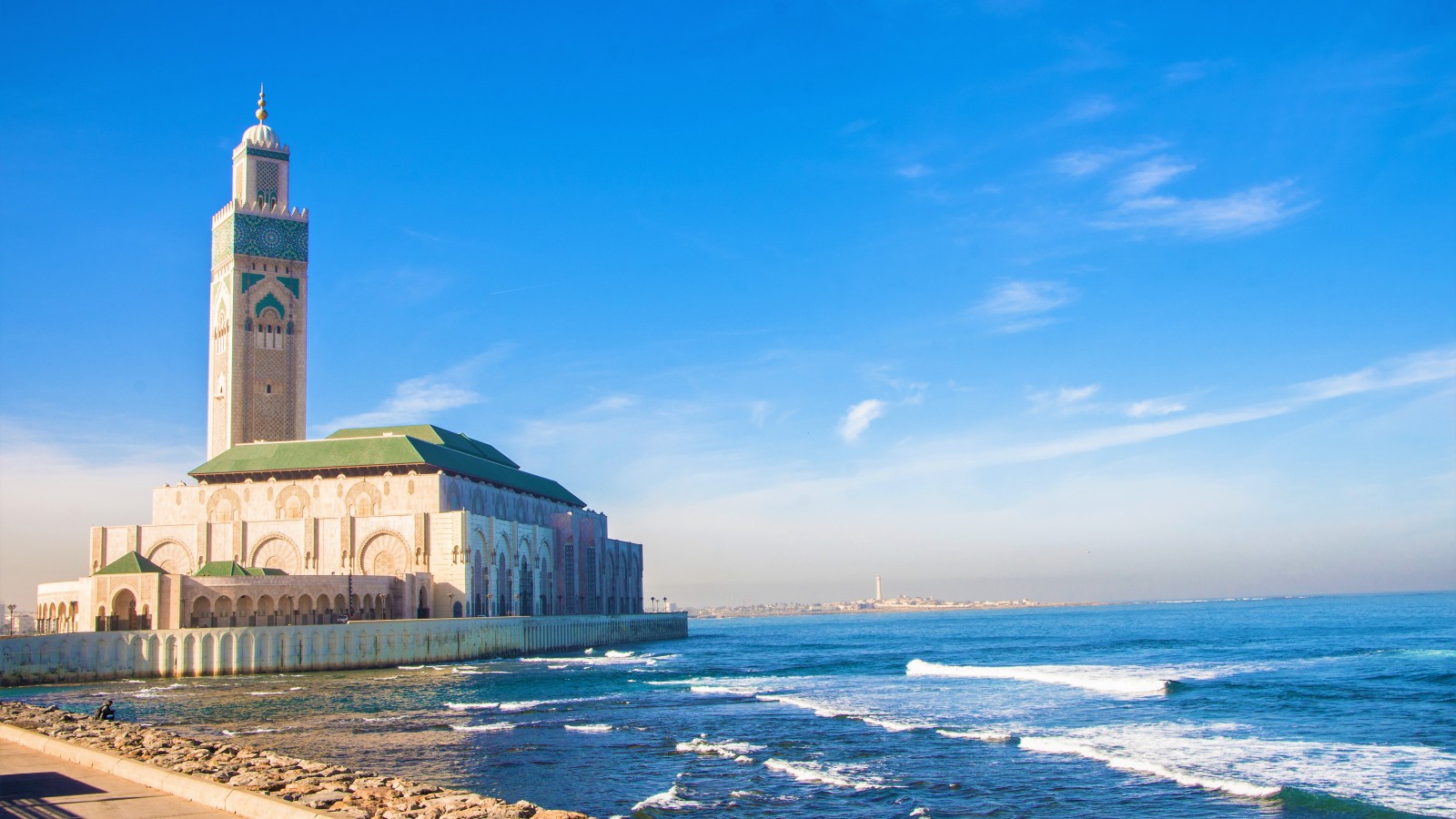 The rande Mosquée Hassan II is the largest mosque in Morocco and the fifth largest in the world