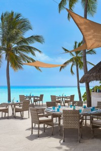 Beach Bar, One&Only Reethi Rah