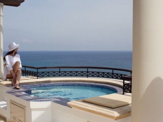 Anassa Aphrodite Suite with outdoor whirlpool