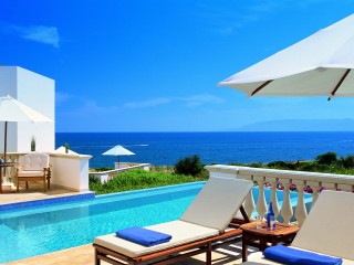 The private pool at the Alexandros Residence at the Anassa