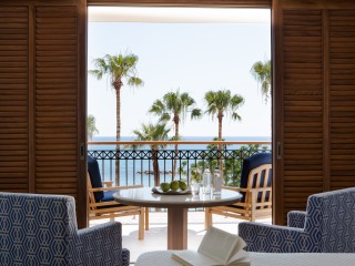 Deluxe Sea View Room at the Annabelle