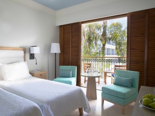 Inland View Room at the Annabelle