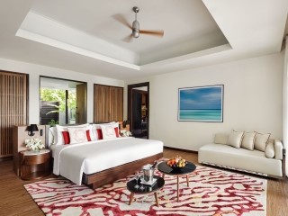 Deluxe Family Beach Pool Villa