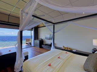 Deluxe Water Villa, Lily Beach Resort & Spa