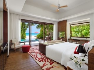 DeluxeBeachPoolVilla