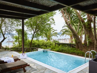 Grand Suite Private Pool Sea Front Afros, Eagles Palace