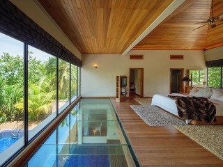 Beach Pavilion with Pool, Huvafen Fushi