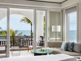 Junior Suite Frangipani Beach Access Shangri-La Le Touessrok