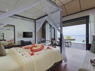 Lagoon Villa, Lily Beach Resort & Spa