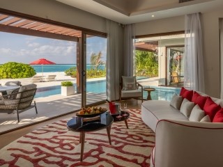 One-Bedroom Beach Pool Pavilion