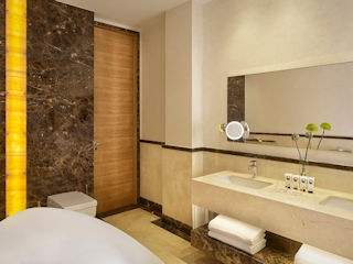 Park Suite 3 Bathroom