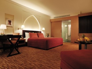 Premier Room at Al Bandar Shangri-La's Barr Al Jissah Resort and Spa