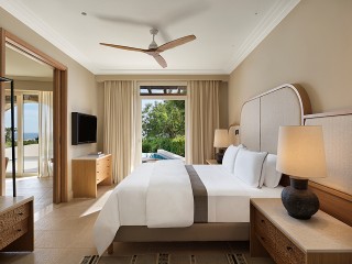 Premium Infinity Sea View Suite + Private Pool