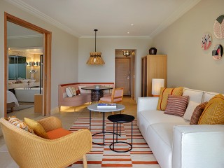 Premium Infinity Sea View Suite + Private Poo