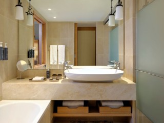 Premium-Deluxe-Room1