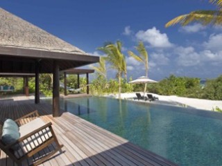 Three Bedroom Beach Pool Residence, Anantara Kihavah Maldives Villas