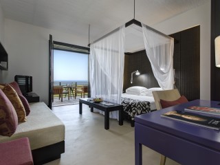 Superior Deluxe Sea Front Room, Verdura Resort