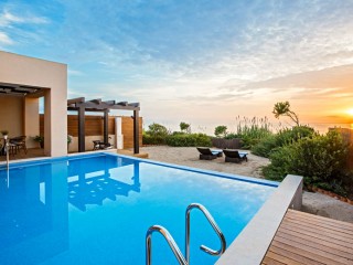 Ionian Exclusive Master Infinity Villa, The Romanos