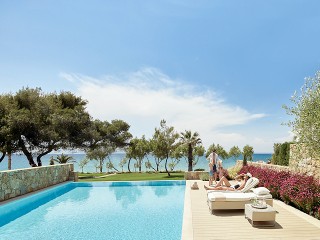 Two Bedroom Bungalow Suite with Private Pool Beach Front