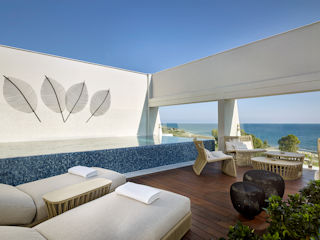 Parklane The Amphora Suite Sea View with a Private Pool