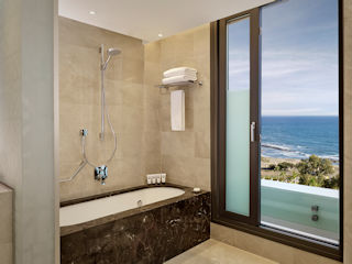Parklane The Amphora Suite Sea View with a Private Pool