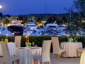 Sani Asterias Water Restaurant