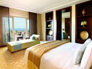 Club Junior Suite, Ritz Carlton Dubai