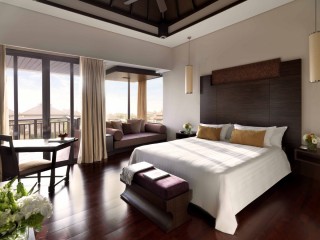 Deluxe Lagoon View Room, Anantara Dubai The Palm Resort And Spa