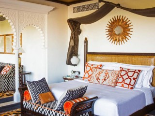 Junior Arabian Suite, Al Qasr