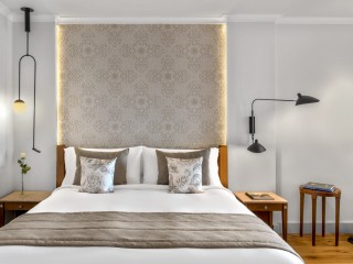 King Grand Deluxe Guest Room, St Regis Mardavall Mallorca