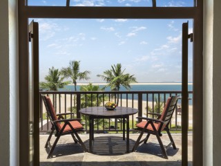 Royal Jasmine Junior Suite, JA Palm Tree Court