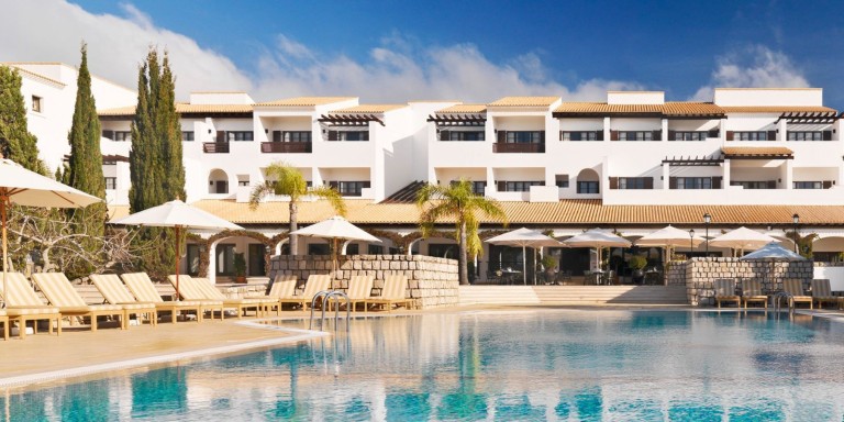 Pine Cliffs Hotel, a Luxury Collection Resort