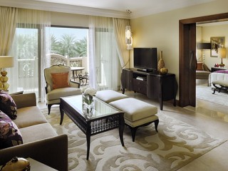 Superior Executive Suites, Royal Mirage