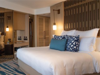 Ocean Deluxe Room