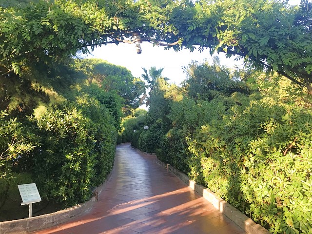 Path to 5 Star Le Dune Suites