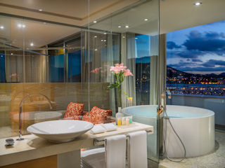 Cloud 9 Corner Suite Bathroom Aguas de Ibiza