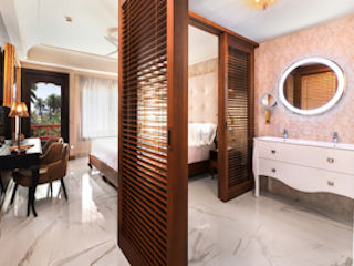 Deluxe Room Santa Catalina