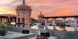 Rooftop Pool Santa Catalina