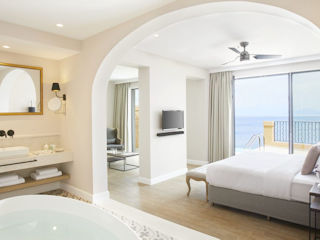 MarBella Nido Deluxe Suite Private Pool with Sea View