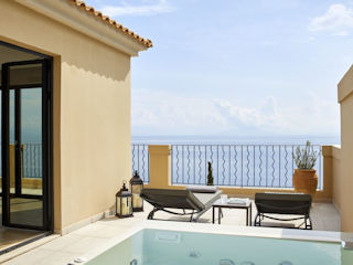 MarBella Nido Grand Terrace Deluxe Suite Whirlpool Sea View