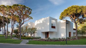 Pine Cliffs Gardens - Terraces